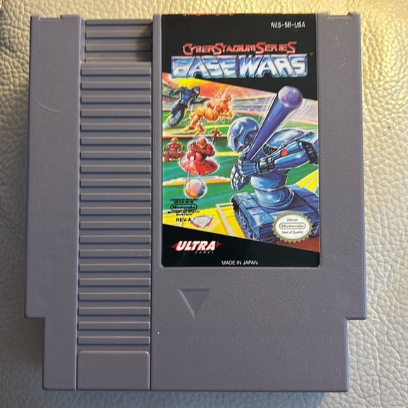 1985 Nintendo Cyber Stadium Series Base Wars NES-5B-USA (NES-ZL871104) - Picture 1 of 4